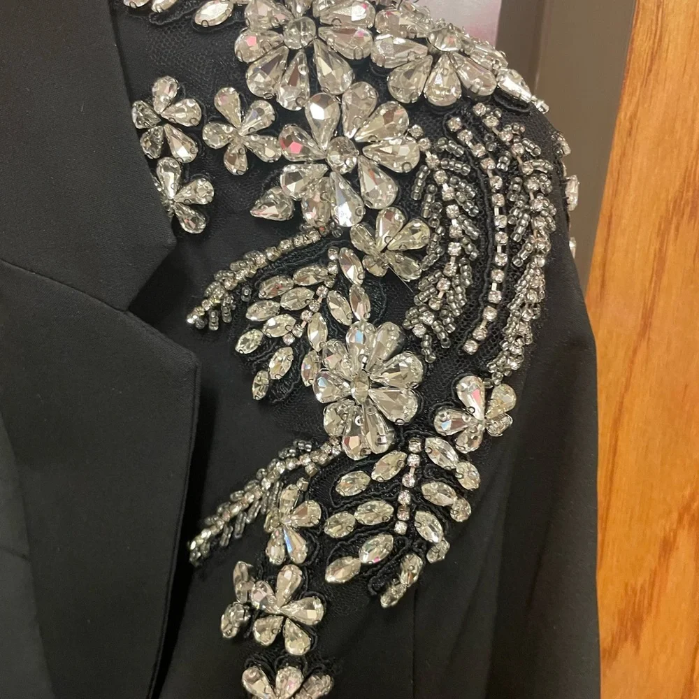 Gibson Latimer Black Crystal Embellished Blazer - Picture 3 of 5